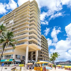 https://waikiki-shore-1116-beachfront.hotelsinhawaii.org